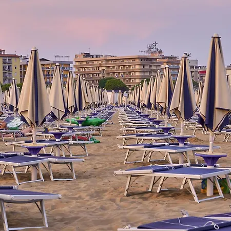 Charming In A Quiet Area Lejlighed Bibione